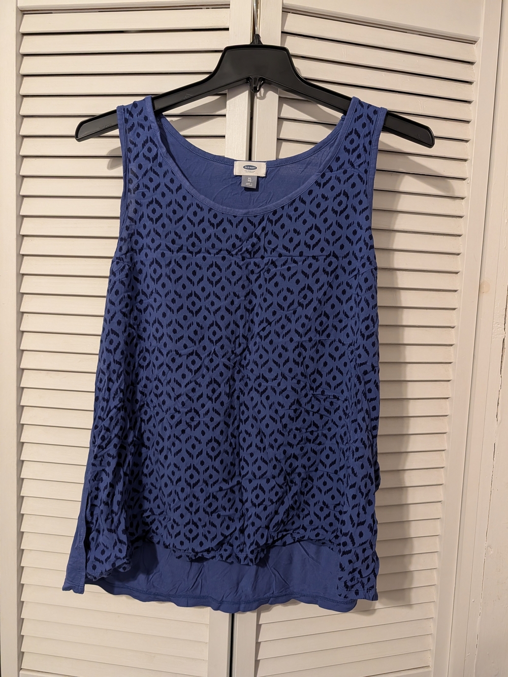 croft & barrow Perforated Overlay Tank Top in Blue